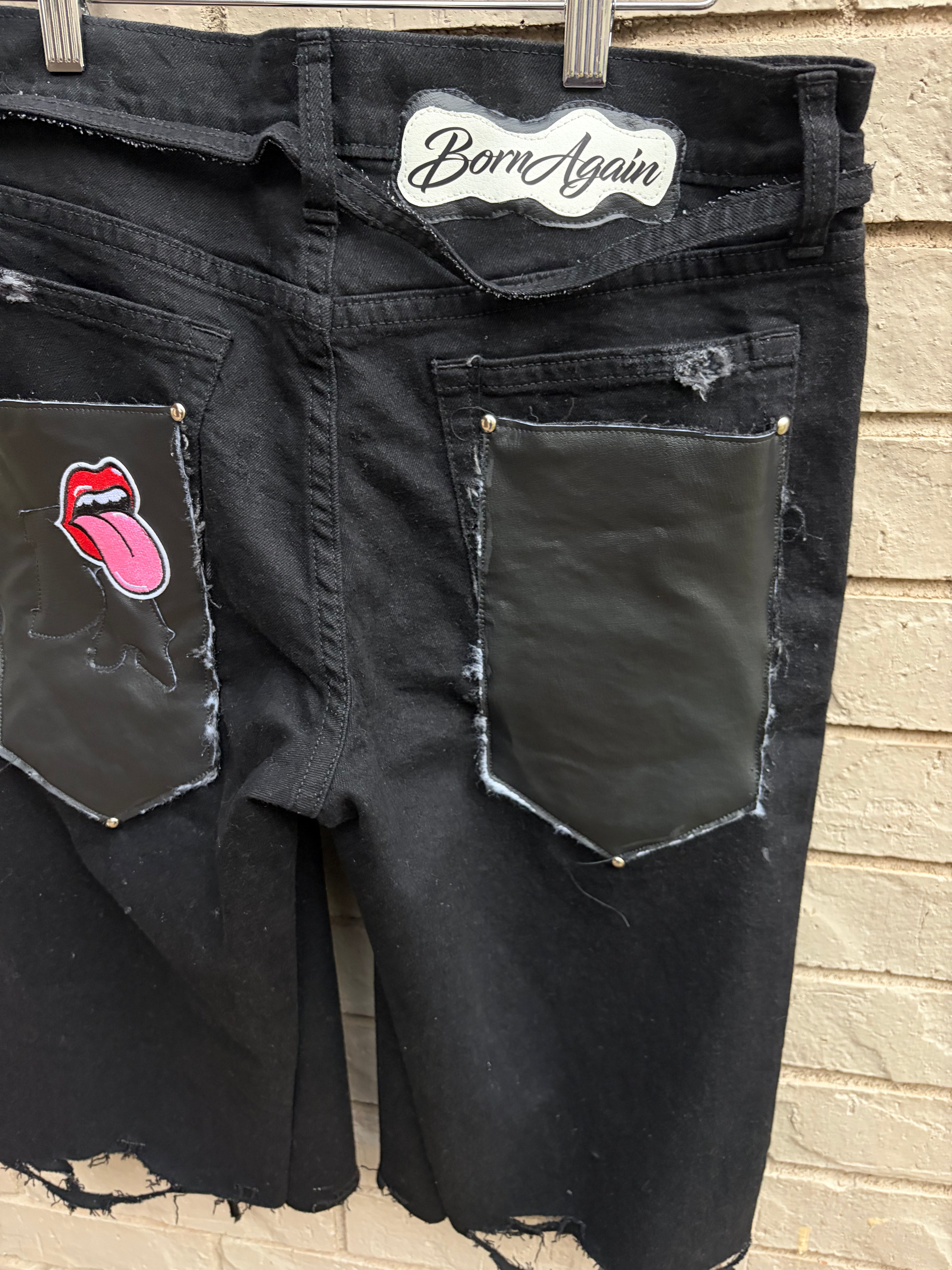 BORNAGAIN – Midnight Artifact Jorts