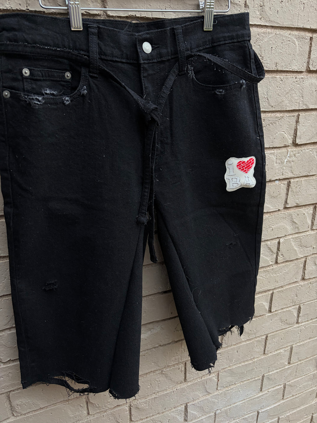 BORNAGAIN – Midnight Artifact Jorts