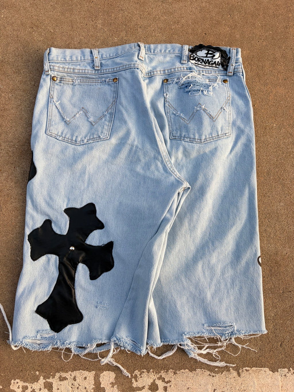 1of1 BORNAGAIN CROSSED UP (size 38)