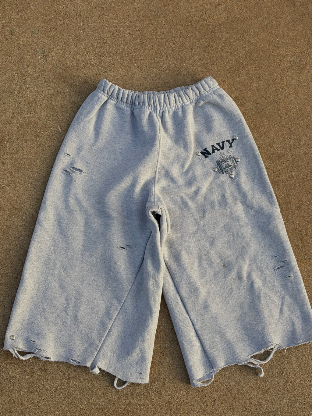1of1 BORNAGAIN / NAVY CAPRIS (size S)